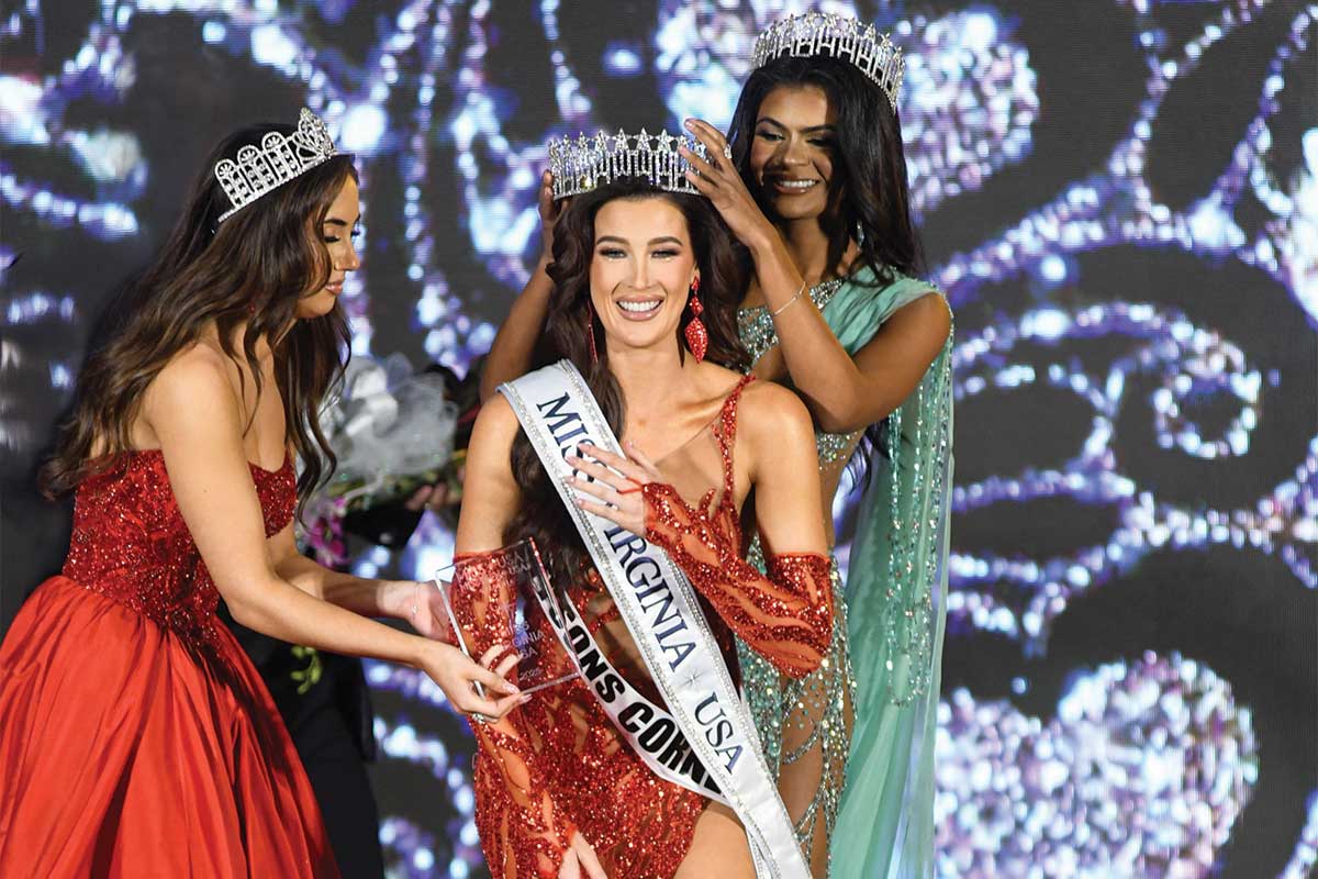Erin Houston being crowned as Miss Virginia USA 2025
