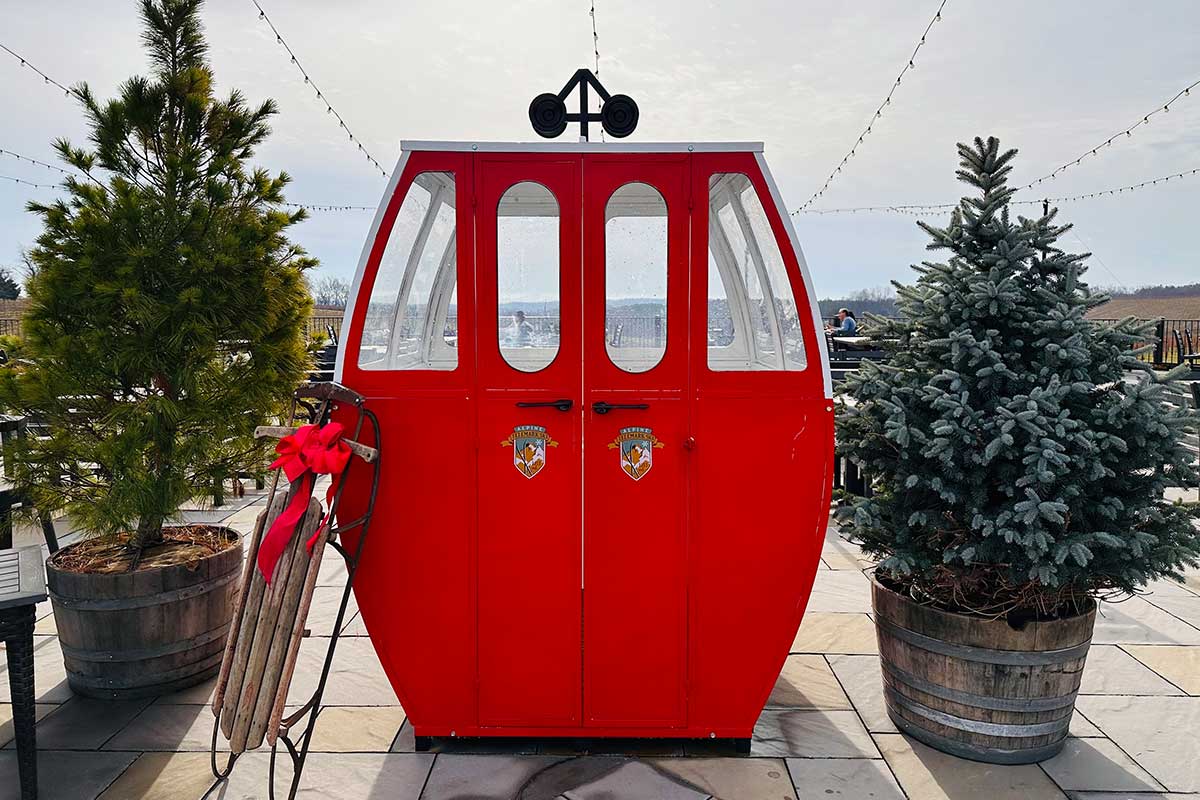 stone tower winery gondola