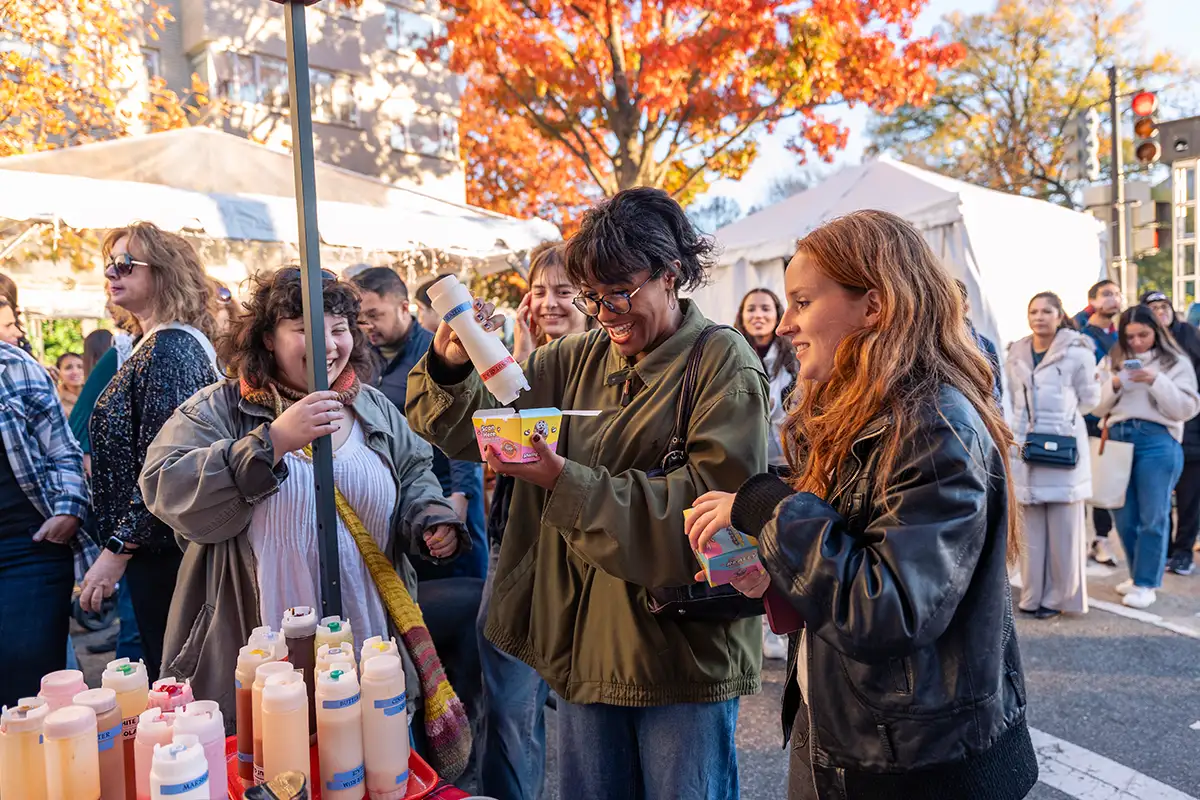The DC Holiday Market at Dupont Circle